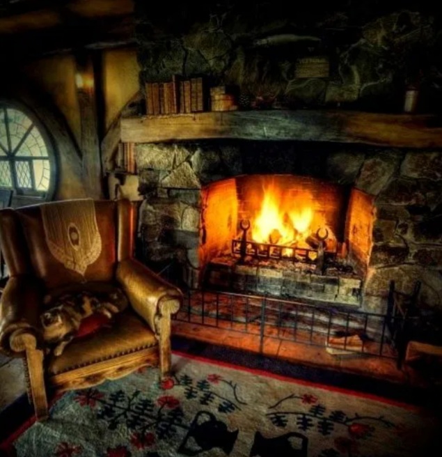 La casa dei fantasmi/Ghost house di Alberto&nbsp;C.