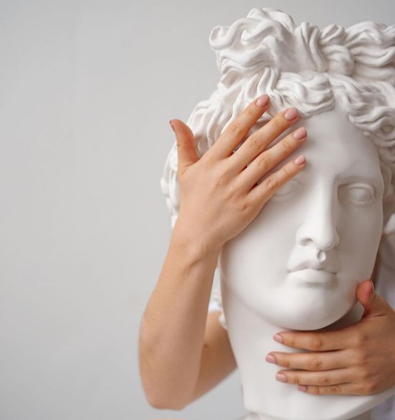 Greta Rosso – Ordine e&nbsp;avventura