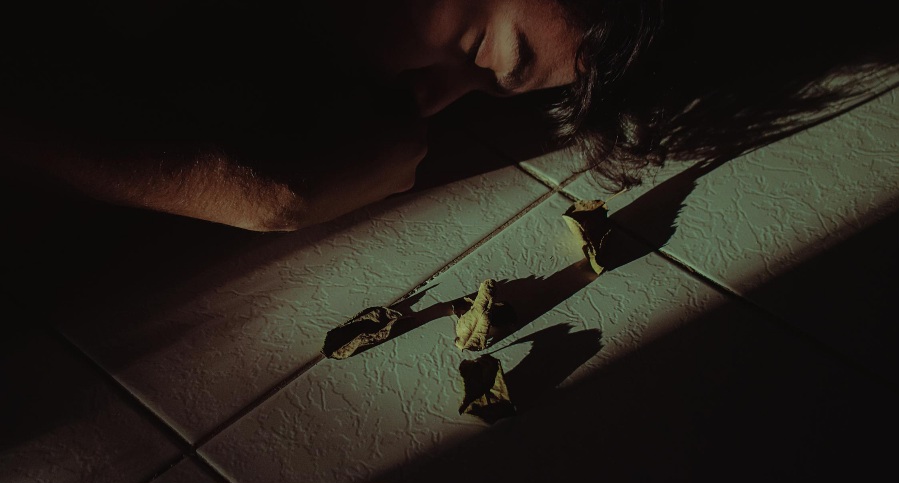 Aurelienne – Under your&nbsp;spell