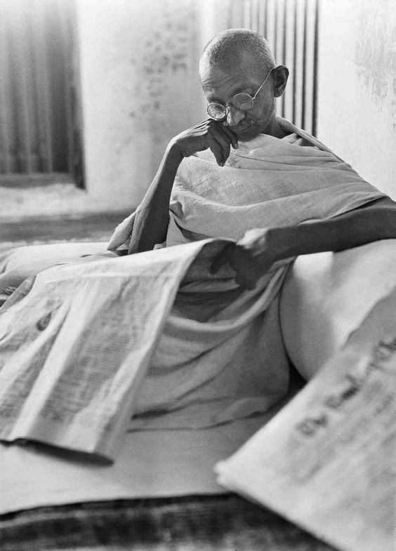 L’Ashram del Satyagraha: Verità – 01 (Gandhi) by J. Ré&nbsp;Crivello
