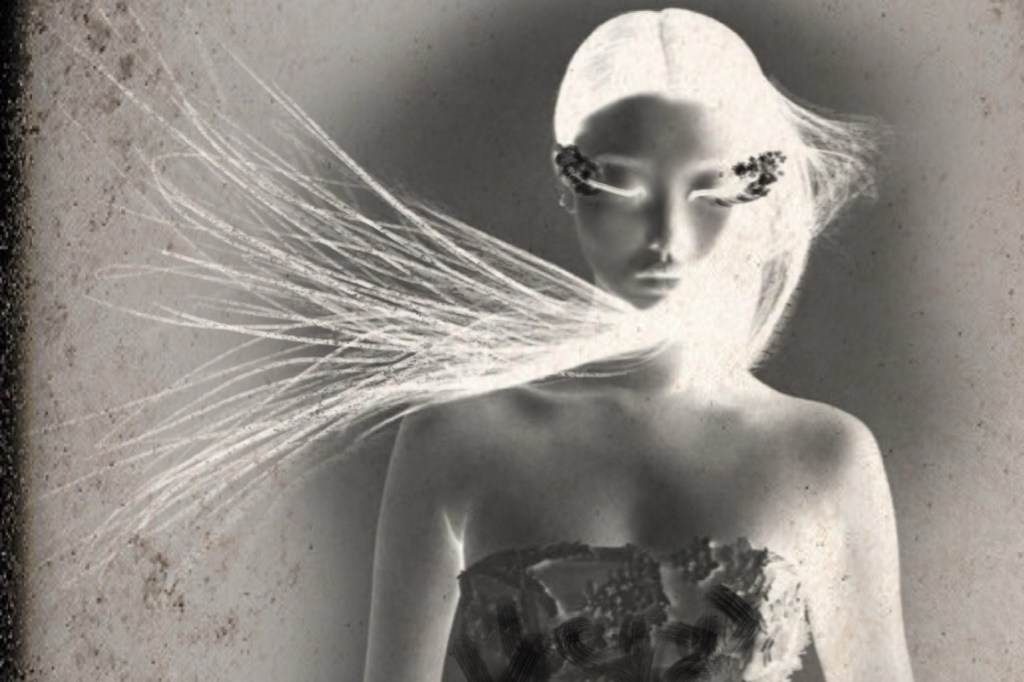 Eletta Senso – Sotto l’inquieta coltre