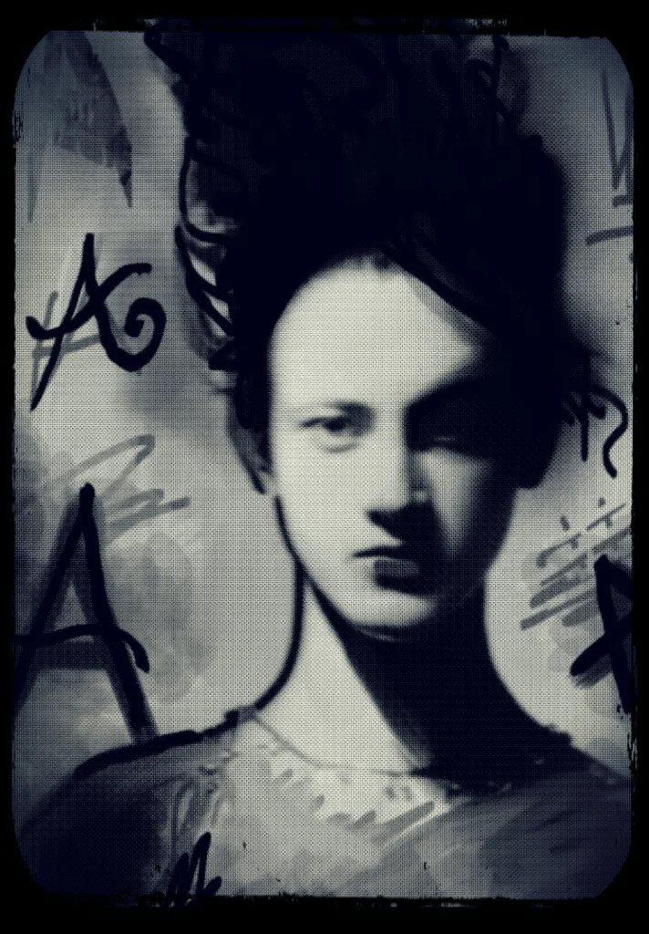 Ghiri by Eletta Senso